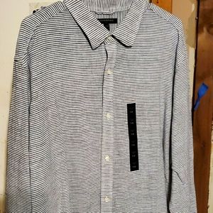 banana republic xxl shirt never worn sticker on!